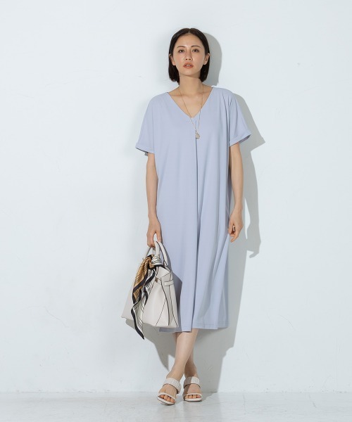 【WEB別注】Vネックカットソーワンピ≪洗濯機で洗える≫