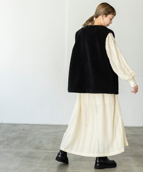 THE SHOP TK （ザ ショップ ティーケー ）の「◆【洗える】ボアベスト（ベスト・レディース・ブラック/ベージュ/ブラウン系・12）」の6枚目の写真