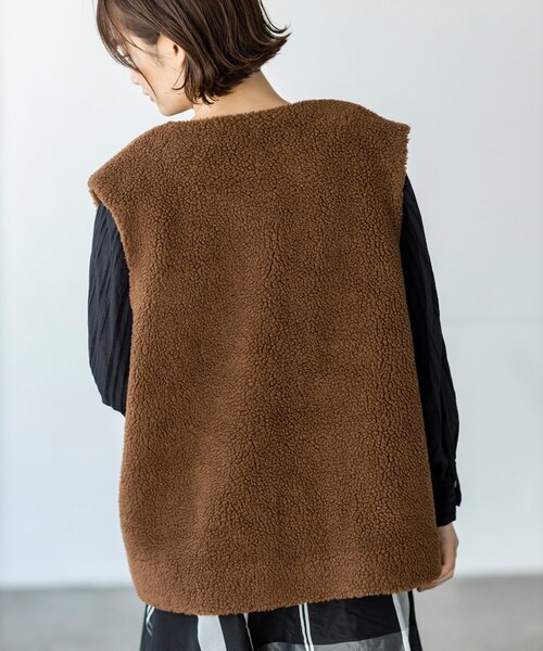 THE SHOP TK （ザ ショップ ティーケー ）の「◆【洗える】ボアベスト（ベスト・レディース・ブラック/ベージュ/ブラウン系・12）」の13枚目の写真