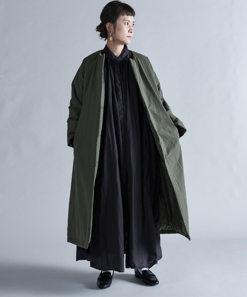 FORFORMO 中綿コート　ブラック　ノーカラー folka（フォルカ）の「【folka(フォルカ)】ノーカラー中綿ロング