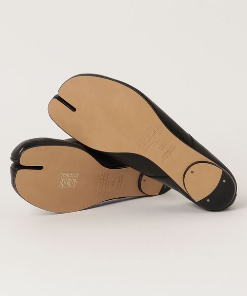 Maison Margiela（メゾンマルジェラ）の「Maison Margiela　 Ballet Shoes Soft Vintage Na（パンプス・レディース・ブラック・35/37/37.5/38/39/35.5/36.5/36）」の3枚目の写真