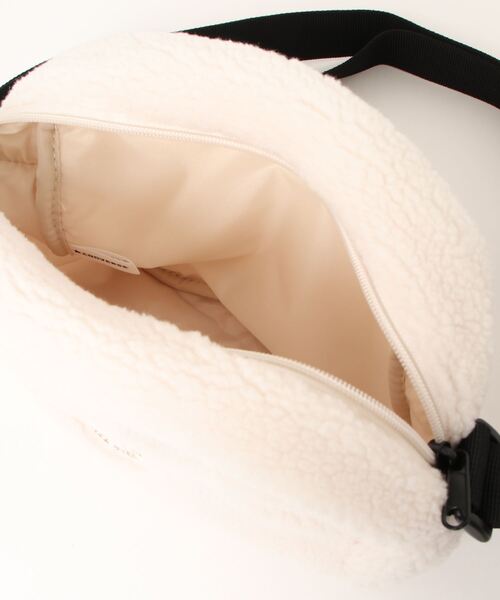 CONVERSE(コンバース)の「【CONVERSE/コンバース】ボアショルダーバッグ ミニ(ショルダーバッグ・レディース・ブラウン/グリーン/オフホワイト・FREE)」の13枚目の写真