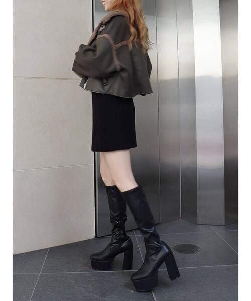 EVRIS（エヴリス）の「ハイウエストミニスカート【セットアップ着用可能】（スカート・レディース・ブラック/ベージュ/ブラウン・SMALL/MEDIUM）」の11枚目の写真