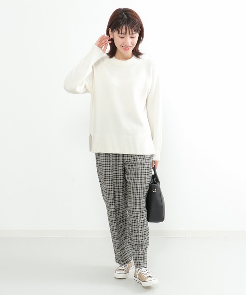 LBC（エルビーシー）の「【洗える】アンゴラ混クルーニット（ニット/セーター・レディース・ベージュ/グリーン/ホワイト・M/L）」の4枚目の写真