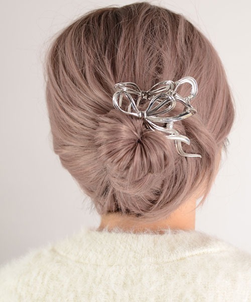 Mayree(メイリー)の「【float】リボン パール ヘアクリップ バンスクリップ(バレッタ/ヘアクリップ・レディース・シルバー/ゴールド・FREE)」の9枚目の写真