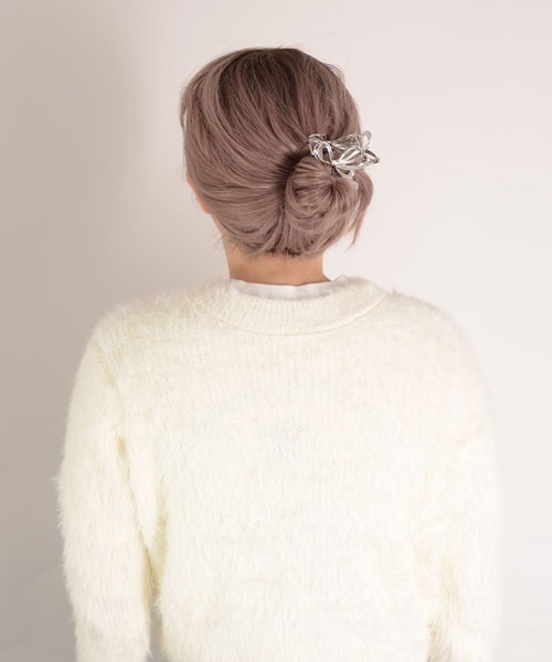 Mayree(メイリー)の「【float】リボン パール ヘアクリップ バンスクリップ(バレッタ/ヘアクリップ・レディース・シルバー/ゴールド・FREE)」の11枚目の写真