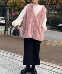 ボリュームフェイクファーVネックジレベスト