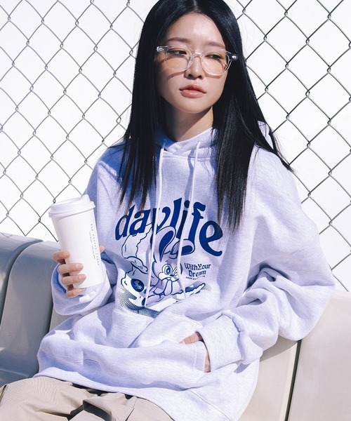 DAYLIFE(デイライフ)の「DAYLIFE/DAINYフーディー(裏起毛) 2180839(パーカー・レディース・ブルー/グレー/ネイビー・FREE)」の6枚目の写真