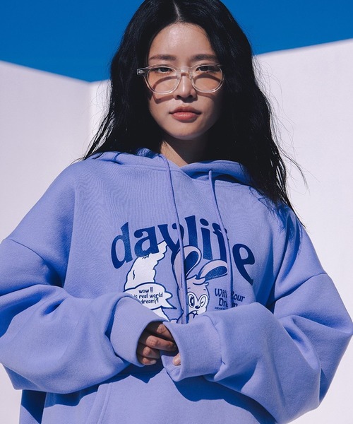 DAYLIFE(デイライフ)の「DAYLIFE/DAINYフーディー(裏起毛) 2180839(パーカー・レディース・ブルー/グレー/ネイビー・FREE)」の17枚目の写真