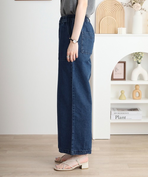 atONE（アットワン）の「atONE デニムワイドパンツ（デニムパンツ・レディース・ネイビー/ダークネイビー/ブルー・M/4L/3L/LL/L）」の9枚目の写真
