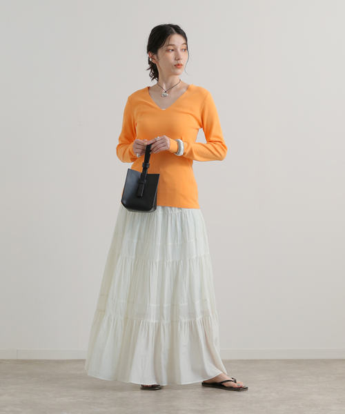 IENA LA BOUCLE AZZURRA 総針Vネックプルオーバー