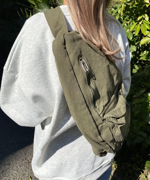 EPICKS（エピックス）の「ベーシックショルダーバッグ ボディバッグ（ショルダーバッグ・レディース・グリーン/ホワイト/ブラック・F）」の3枚目の写真