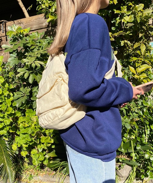 EPICKS（エピックス）の「ベーシックショルダーバッグ ボディバッグ（ショルダーバッグ・レディース・グリーン/ホワイト/ブラック・F）」の9枚目の写真