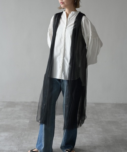 HERENCIA（ヘレンチア）の「チュール ショルダータック ミドル丈 ベストジレ（ベスト・レディース・ブラック・MEDIUM）」の10枚目の写真