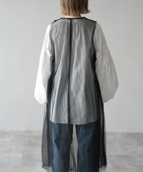 HERENCIA（ヘレンチア）の「チュール ショルダータック ミドル丈 ベストジレ（ベスト・レディース・ブラック・MEDIUM）」の13枚目の写真