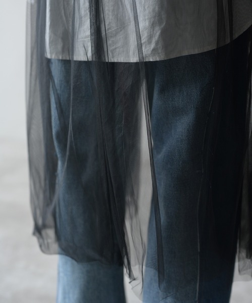 HERENCIA（ヘレンチア）の「チュール ショルダータック ミドル丈 ベストジレ（ベスト・レディース・ブラック・MEDIUM）」の15枚目の写真