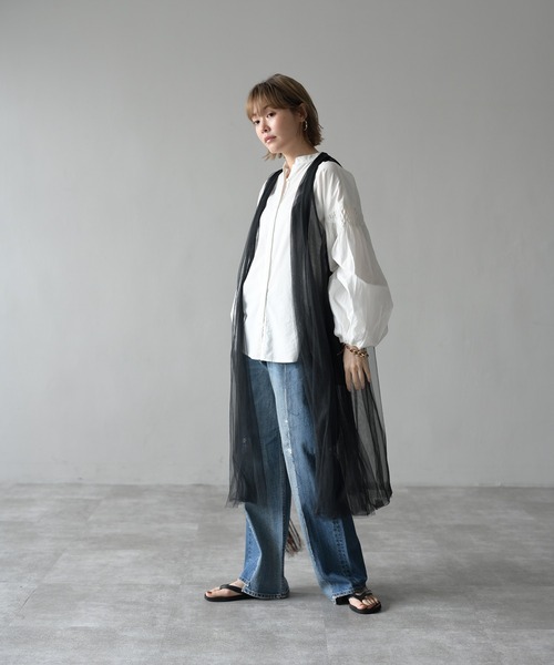 HERENCIA（ヘレンチア）の「チュール ショルダータック ミドル丈 ベストジレ（ベスト・レディース・ブラック・MEDIUM）」の6枚目の写真