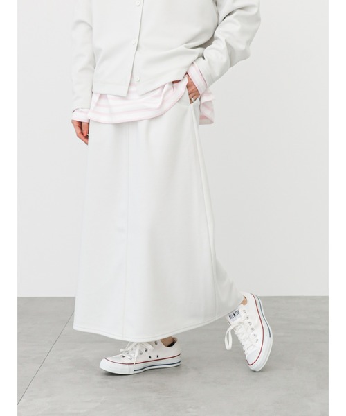 Samansa Mos2 blue（サマンサモスモスブルー）の「カットナロースカート(セットアップ可)（スカート・レディース・ライトベージュ/ブルー/グリーン/シルバーグレー/ブラック・ﾌﾘ-）」の3枚目の写真