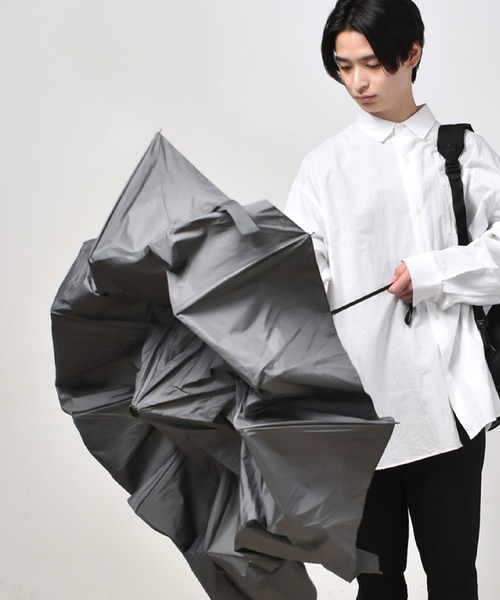 Waterfront(ウォーターフロント)の「【風に強く大きい】富山サンダー インバッグ 70(折りたたみ傘・メンズ・ネイビー/グレー/ブラック・FREE)」の13枚目の写真