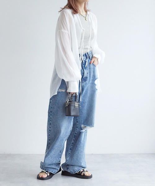 w closet(ダブルクローゼット)の「【前後2WAY】リボンシアーシャツ(シャツ/ブラウス・レディース・オフホワイト/サックスブルー/グレイッシュベージュ・FREE)」の14枚目の写真