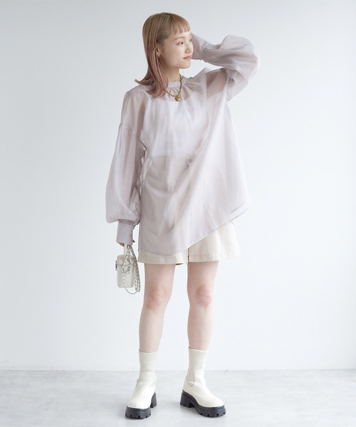 w closet(ダブルクローゼット)の「【前後2WAY】リボンシアーシャツ(シャツ/ブラウス・レディース・オフホワイト/サックスブルー/グレイッシュベージュ・FREE)」の19枚目の写真