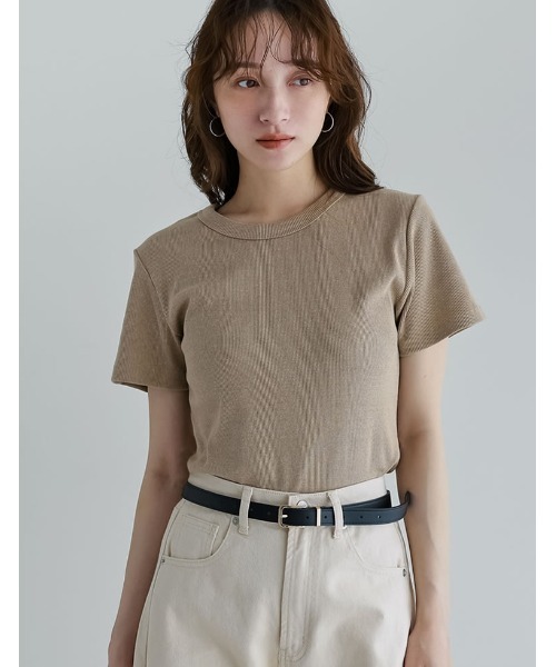Re:EDIT（リエディ）の「[新色追加][累計販売枚数2.3万枚突破][華奢見えリブTシャツ]テレコリブクルーネック半袖Tシャツ（Tシャツ/カットソー・レディース・ホワイト/ホワイト×ブラック/ネイビー/モカ/カーキ/チャコールグレー/ブラック/ピンク/ブラウン/ブルー/レッド/ベージュ・LARGE/SMALL/MEDIUM/X-LARGE）」の7枚目の写真