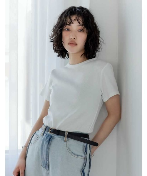 Re:EDIT（リエディ）の「[累計販売枚数2.1万枚突破][華奢見えリブTシャツ]テレコリブクルーネック半袖Tシャツ（Tシャツ/カットソー・レディース・ホワイト/ホワイト×ブラック/ネイビー/モカ/カーキ/チャコールグレー/ブラック/ピンク/ブラウン/ブルー・LARGE/SMALL/MEDIUM/X-LARGE）」の19枚目の写真