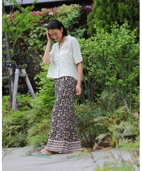 rip curl(リップカール)の「【RIPCURL(リップカール)】レディースプレミアムリネン半袖シャツ PREMIUM LINEN SHIRT(シャツ/ブラウス・レディース・オフホワイト/バイオレット・MEDIUM/SMALL/X-SMALL)」の22枚目の写真