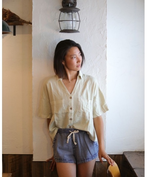 rip curl(リップカール)の「【RIPCURL(リップカール)】レディースプレミアムリネン半袖シャツ PREMIUM LINEN SHIRT(シャツ/ブラウス・レディース・オフホワイト/バイオレット・MEDIUM/SMALL/X-SMALL)」の20枚目の写真