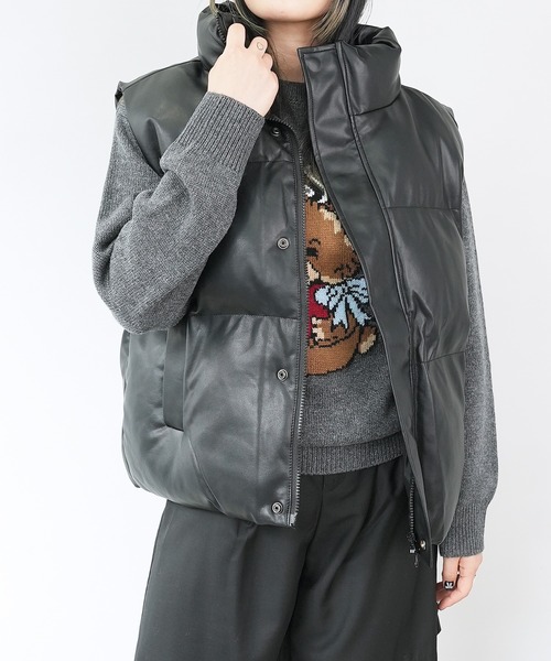 c.u.l（シーユーエル）の「オーバーサイズ ハイネック ユニセックス フェイクダウンベスト culw482（ダウンベスト・レディース・ブラック・XL/M/L）」の20枚目の写真