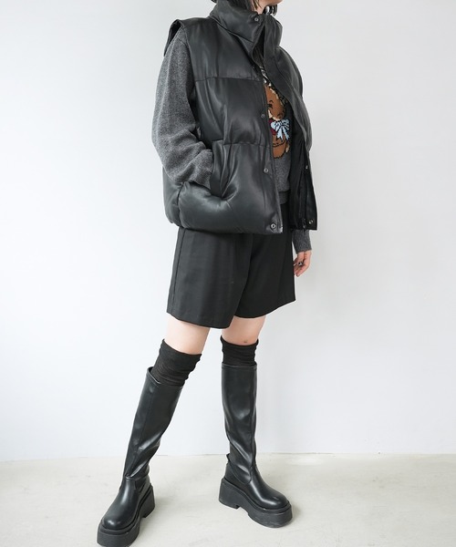 c.u.l（シーユーエル）の「オーバーサイズ ハイネック ユニセックス フェイクダウンベスト culw482（ダウンベスト・レディース・ブラック・XL/M/L）」の21枚目の写真