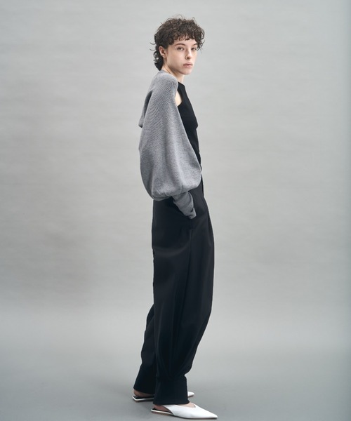MECRE（メクル）の「ボリュームスリーブニットボレロ（カーディガン/ボレロ・レディース・グレー/ブラック・FREE）」の7枚目の写真