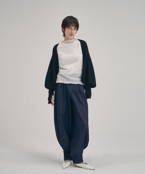 MECRE（メクル）の「ボリュームスリーブニットボレロ（カーディガン/ボレロ・レディース・グレー/ブラック・FREE）」の22枚目の写真