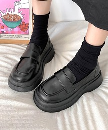 厚底ソフトローファー
