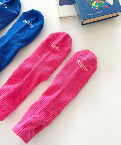 BAYFLOW（ベイフロー）の「刺繍カラーソックス(KIDS)（ソックス/靴下・キッズ・ブラック/ブルー/ピンク/レッド/ライトグリーン/ラベンダー・MEDIUM/LARGE）」の2枚目の写真