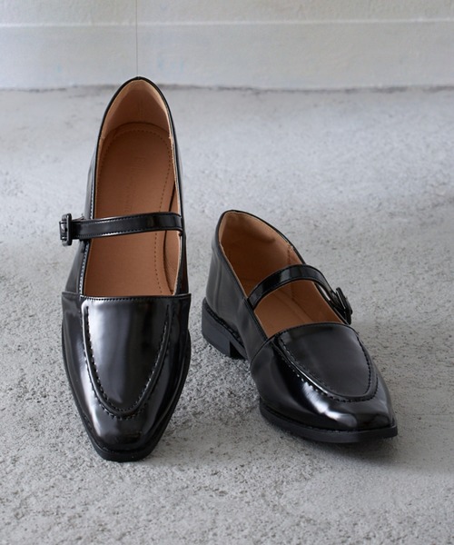 Birthday room（バースデイルーム）の「ストラップ付フラットパンプス（ドレスシューズ・レディース・ブラック/アイボリー・24.5/23.5）」の2枚目の写真