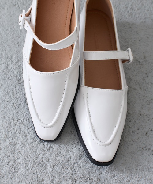 Birthday room（バースデイルーム）の「ストラップ付フラットパンプス（ドレスシューズ・レディース・ブラック/アイボリー・24.5/23.5）」の18枚目の写真