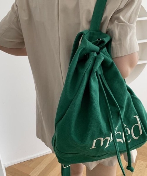 LAC-VERT(ラック・ヴェール)の「【新色登場】musedキャンバス巾着ナップサック【動画あり】(バックパック/リュック・レディース・ブラック/ブラウン/ホワイト/グリーン/ライトグレー/ライトブルー・FREE)」の5枚目の写真