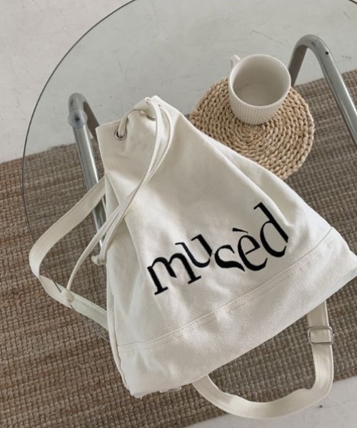 LAC-VERT(ラック・ヴェール)の「【新色登場】musedキャンバス巾着ナップサック【動画あり】(バックパック/リュック・レディース・ブラック/ブラウン/ホワイト/グリーン/ライトグレー/ライトブルー・FREE)」の19枚目の写真