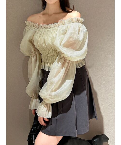 dazzlin（ダズリン）の「バルーンオーガンチュール長袖ブラウス（シャツ/ブラウス・レディース・ブラック/ベージュ/グレー・FREE）」の7枚目の写真