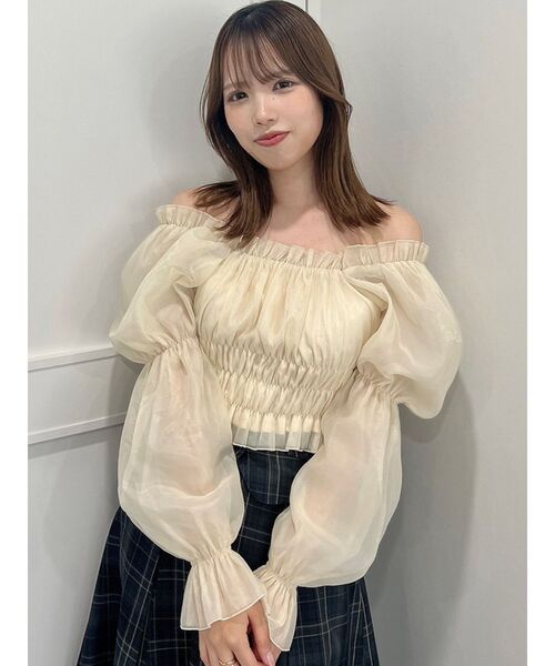 dazzlin（ダズリン）の「バルーンオーガンチュール長袖ブラウス（シャツ/ブラウス・レディース・ブラック/ベージュ/グレー・FREE）」の11枚目の写真
