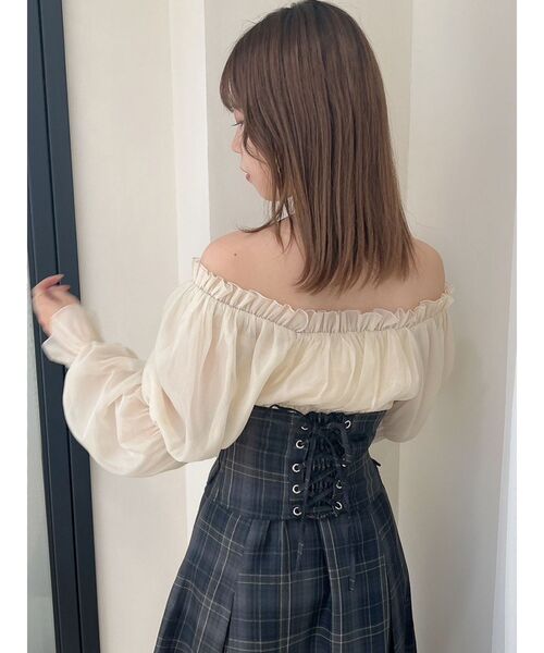 dazzlin（ダズリン）の「バルーンオーガンチュール長袖ブラウス（シャツ/ブラウス・レディース・ブラック/ベージュ/グレー・FREE）」の13枚目の写真