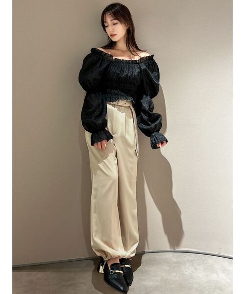 dazzlin（ダズリン）の「バルーンオーガンチュール長袖ブラウス（シャツ/ブラウス・レディース・ブラック/ベージュ/グレー・FREE）」の20枚目の写真