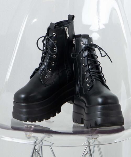 WEGO(ウィゴー)の「WEGO/ボリュームレースアップショートブーツ(ブーツ・レディース・ブラック・MEDIUM/LARGE)」の14枚目の写真