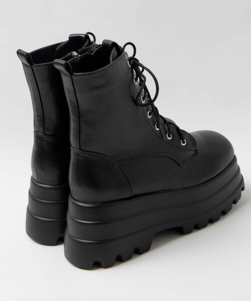 WEGO(ウィゴー)の「WEGO/ボリュームレースアップショートブーツ(ブーツ・レディース・ブラック・MEDIUM/LARGE)」の17枚目の写真