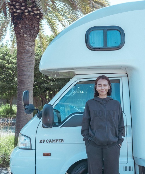 ROXY（ロキシー）の「JIVY ZIP/ロキシー胸アップリケ調ブランドロゴフルジップアップパーカー・フーディ（パーカー・レディース・グリーン/ブラック/グレー・SMALL/MEDIUM/LARGE/X-LARGE）」の15枚目の写真