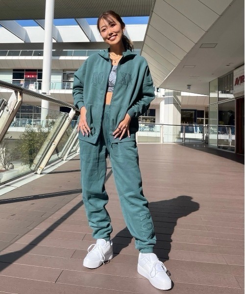 ROXY（ロキシー）の「JIVY ZIP/ロキシー胸アップリケ調ブランドロゴフルジップアップパーカー・フーディ（パーカー・レディース・グリーン/ブラック/グレー・SMALL/MEDIUM/LARGE/X-LARGE）」の17枚目の写真