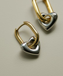 ear PAPILLONNER（イアパピヨネ）の「《金属アレルギー対応》ステンレス・カラーハートピアス（ピアス（両耳用）・レディース）」