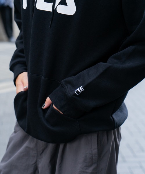東方神起 × FILA フーディ　おまけあり　合計9点　パーカー FILA/フィラ】デカロゴプリント 裏起毛フーディー プルパーカー
