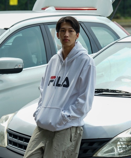 FILA(フィラ)の「【FILA/フィラ】デカロゴプリント 裏起毛フーディー プルパーカー(パーカー・メンズ・杢グレー/ブラック/ホワイト/ネイビー・MEDIUM/LARGE/X-LARGE)」の7枚目の写真